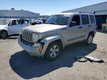  Salvage Jeep Liberty