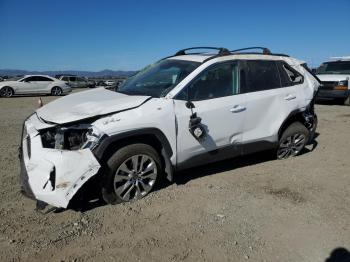  Salvage Toyota RAV4