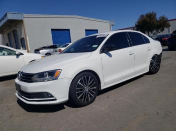  Salvage Volkswagen Jetta