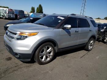  Salvage Ford Explorer