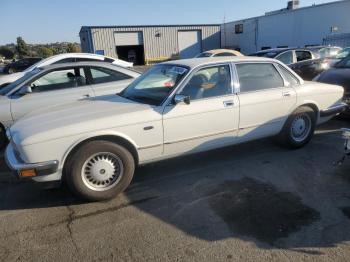  Salvage Jaguar Xj6