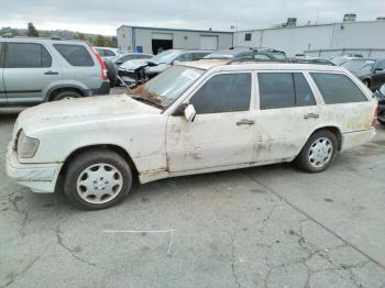  Salvage Mercedes-Benz E-Class