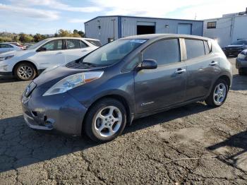  Salvage Nissan LEAF