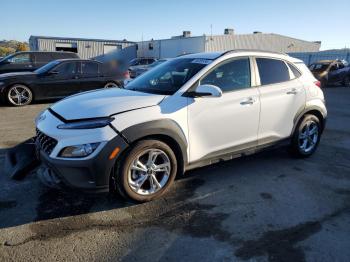  Salvage Hyundai KONA