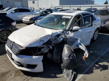  Salvage Volkswagen Passat