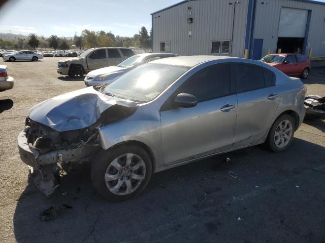  Salvage Mazda 3