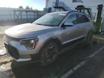  Salvage Kia Niro