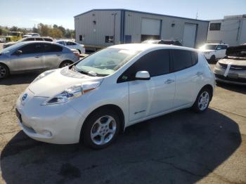  Salvage Nissan LEAF