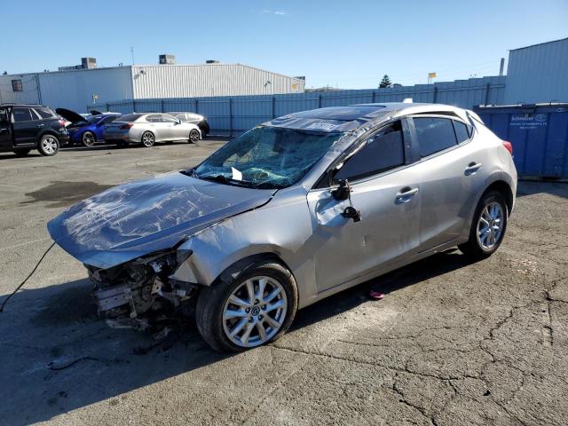  Salvage Mazda 3