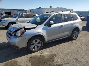  Salvage Subaru Forester