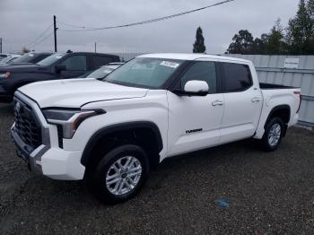  Salvage Toyota Tundra