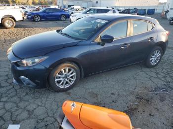  Salvage Mazda 3