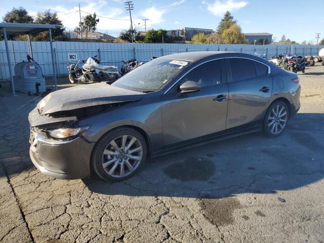  Salvage Mazda 3