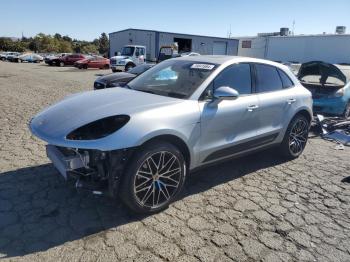  Salvage Porsche Macan Base