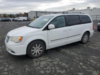  Salvage Chrysler Minivan