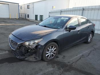  Salvage Mazda 3