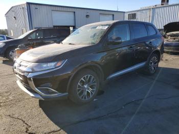  Salvage Mitsubishi Outlander