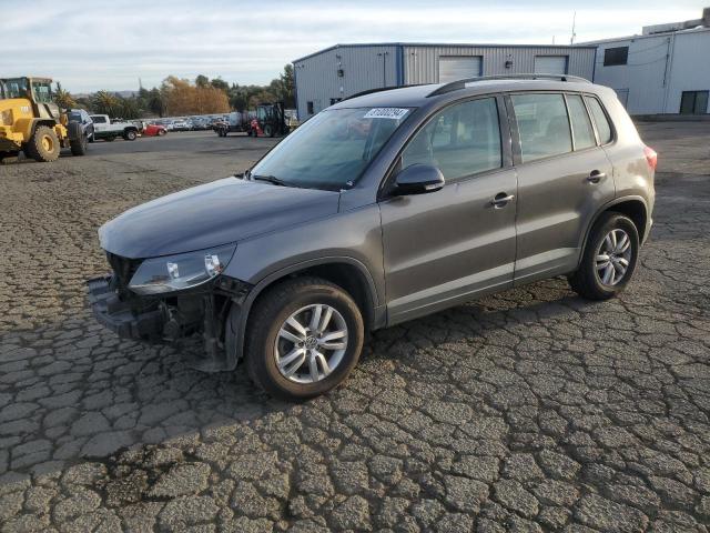  Salvage Volkswagen Tiguan