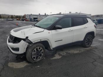  Salvage Jeep Compass