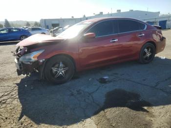  Salvage Nissan Altima