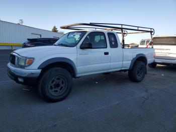  Salvage Toyota Tacoma