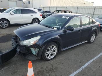  Salvage Subaru Legacy