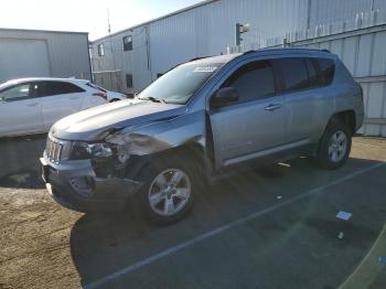  Salvage Jeep Compass