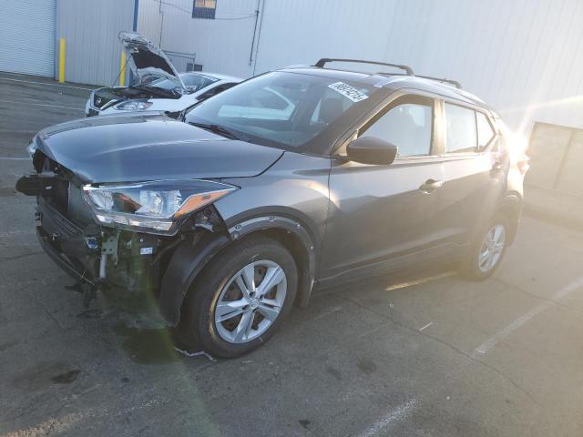  Salvage Nissan Kicks