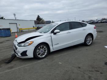  Salvage Ford Fusion