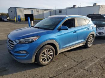  Salvage Hyundai TUCSON