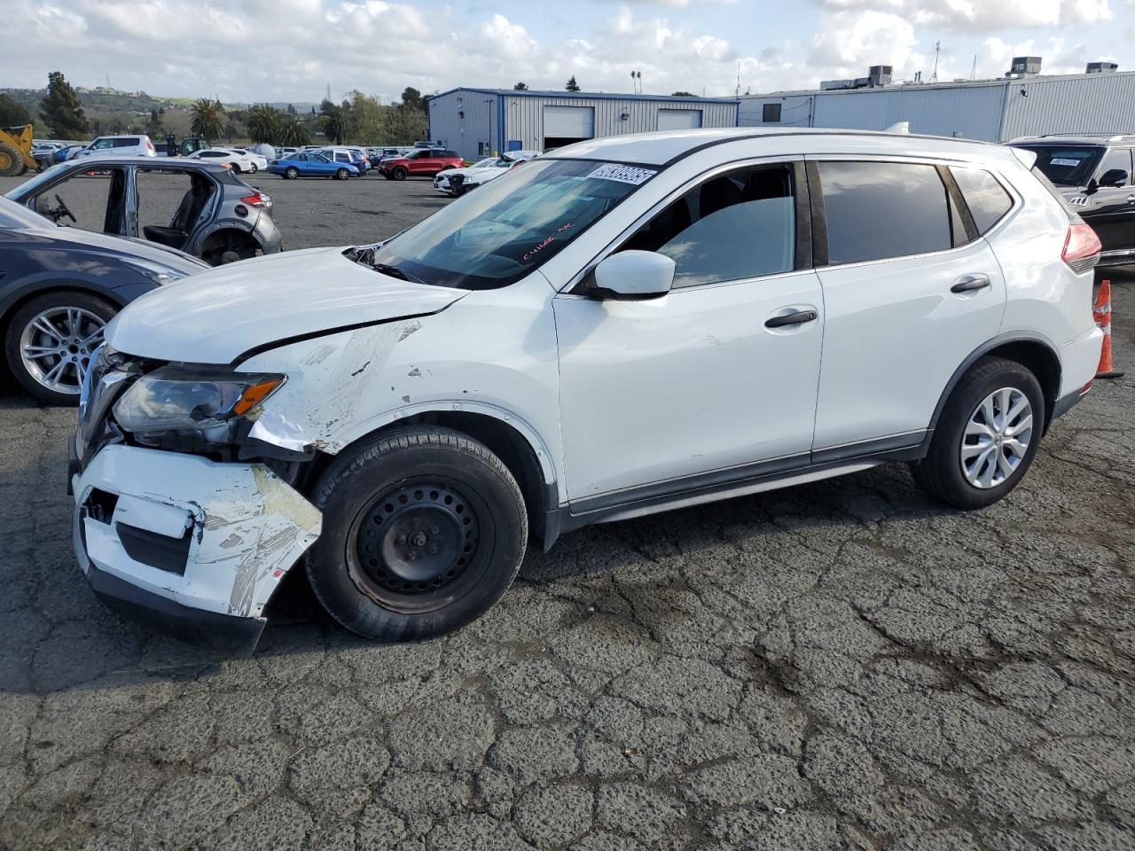 Nissan Rogue S Image 1