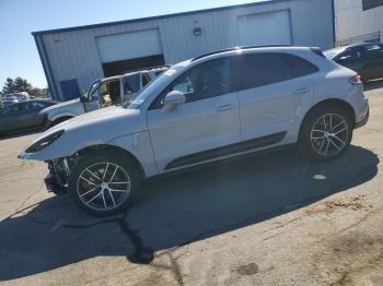  Salvage Porsche Macan Base