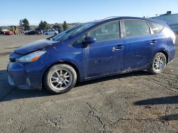  Salvage Toyota Prius