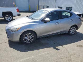 Salvage Toyota Scion