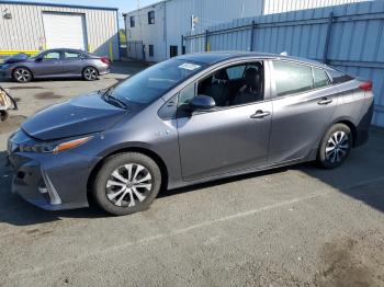  Salvage Toyota Prius