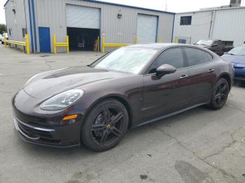  Salvage Porsche Panamera