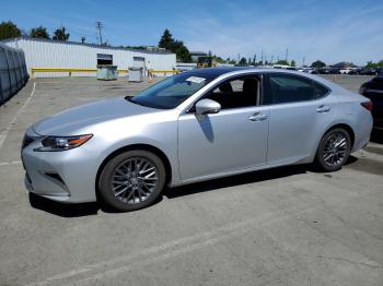  Salvage Lexus Es