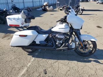  Salvage Harley-Davidson Flhxs