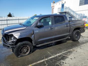  Salvage Toyota Tundra
