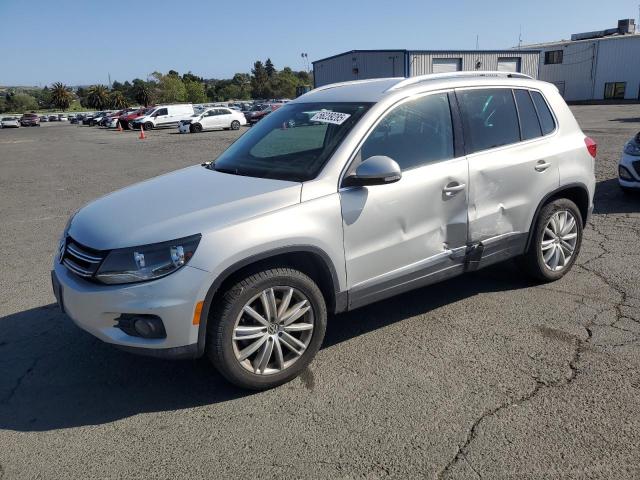  Salvage Volkswagen Tiguan
