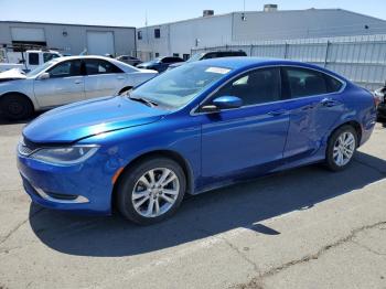  Salvage Chrysler 200
