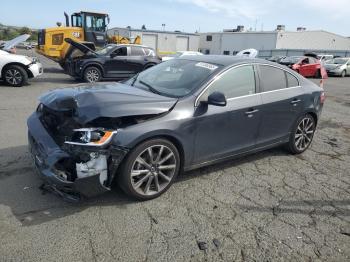  Salvage Volvo S60