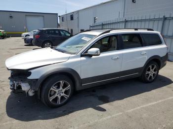  Salvage Volvo XC70
