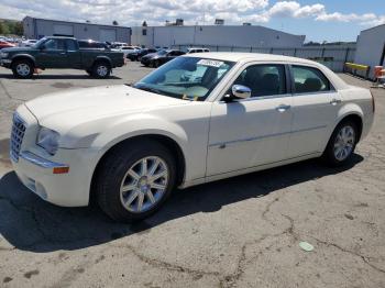  Salvage Chrysler 300