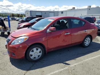  Salvage Nissan Versa