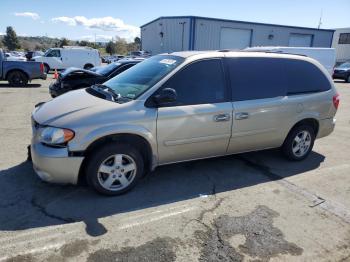  Salvage Dodge Caravan