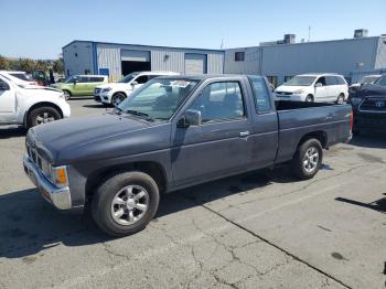  Salvage Nissan Titan