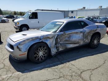 Salvage Dodge Challenger