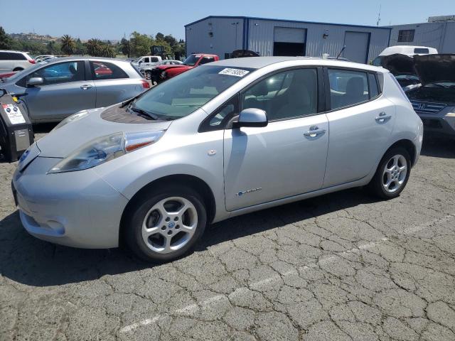  Salvage Nissan LEAF