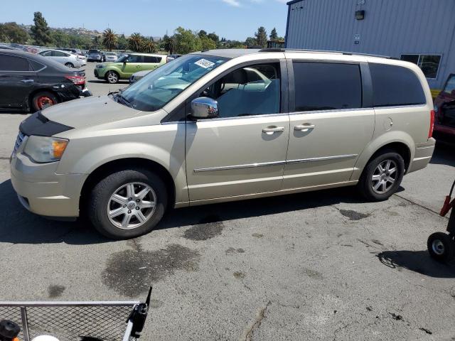 Salvage Chrysler Minivan